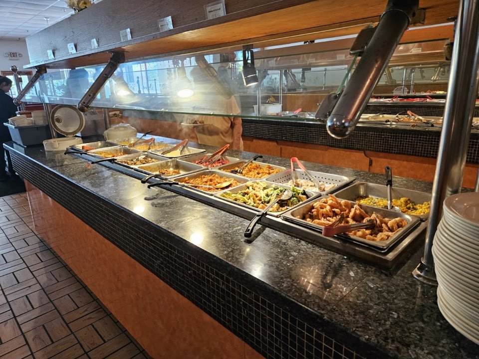 Buffet counters and open seating in a roomy space.